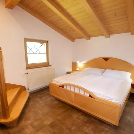 艾德博格公寓旅馆 * Außervillgraten