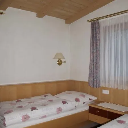 艾德博格公寓旅馆 公寓 Außervillgraten